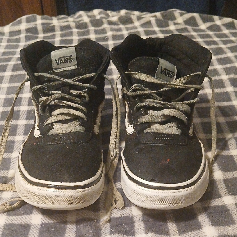 Vans HIgh Tops Black and Gray Sneakers